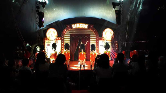 hiburan sirkus dunia