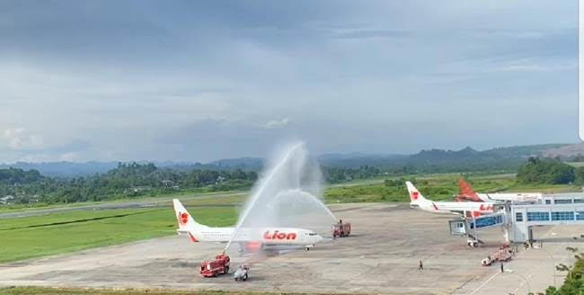 Harga-Tiket-Pesawat-Surabaya-Berau-Rp500-ribuan